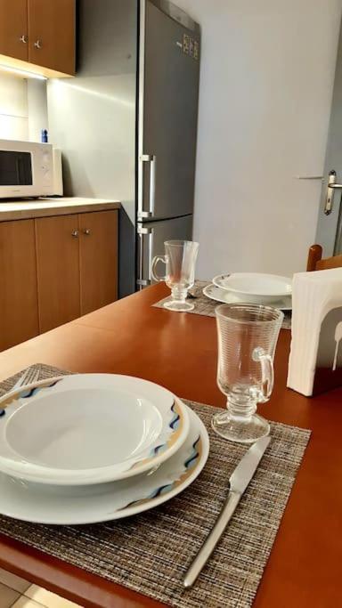Carlito"S Apartment 1 Next To Metro Station Athènes Extérieur photo