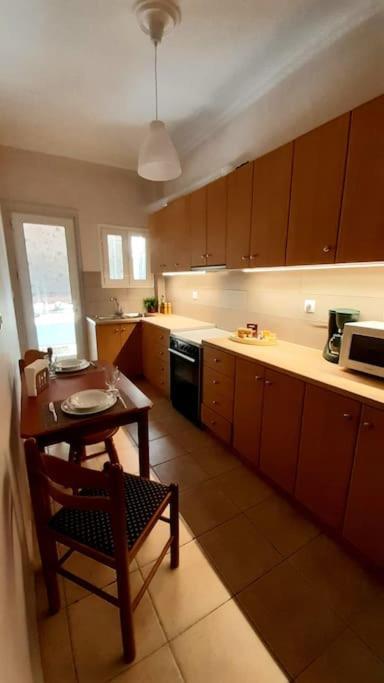 Carlito"S Apartment 1 Next To Metro Station Athènes Extérieur photo